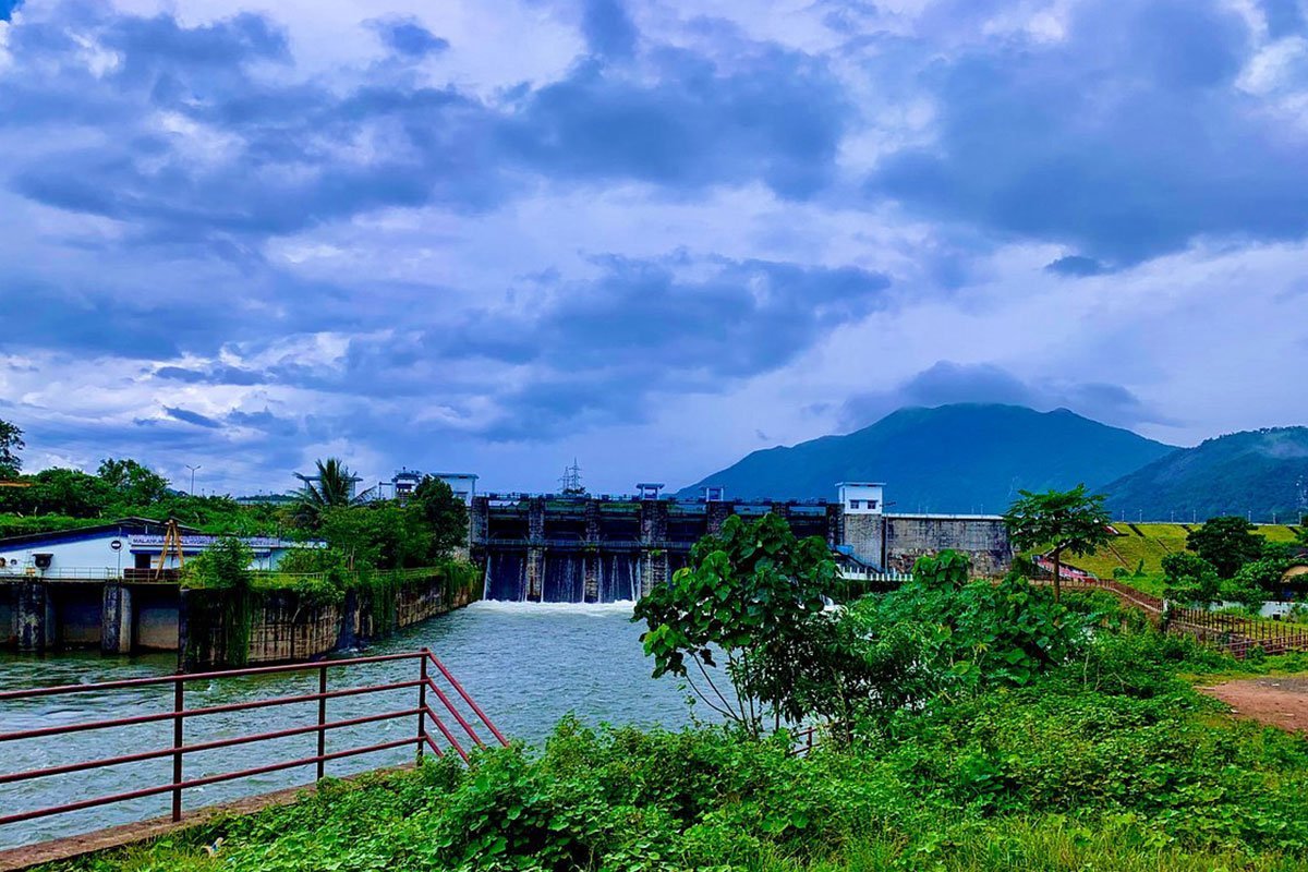 Malankara-Dam-view-point-idukki.jpg